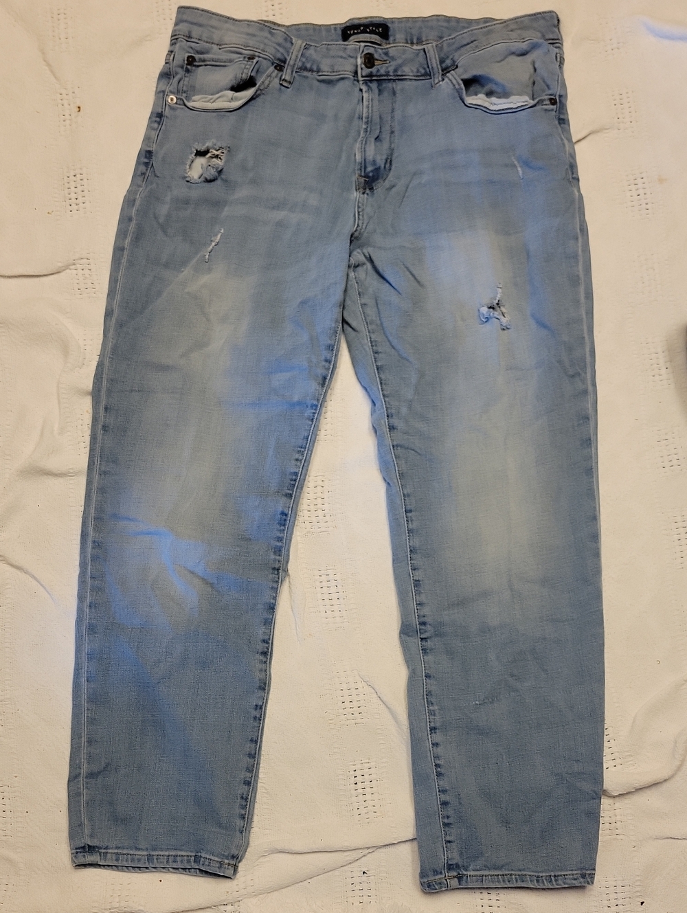 Aero Light Blue Distressed Men’s Jeans
